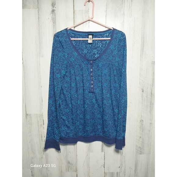 Free People Size Medium Blue Floral Long Sleeve Henley - Picture 1 of 7